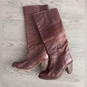 Vintage Frye Whiskey Tall Boot stacked heel - Size 7.5